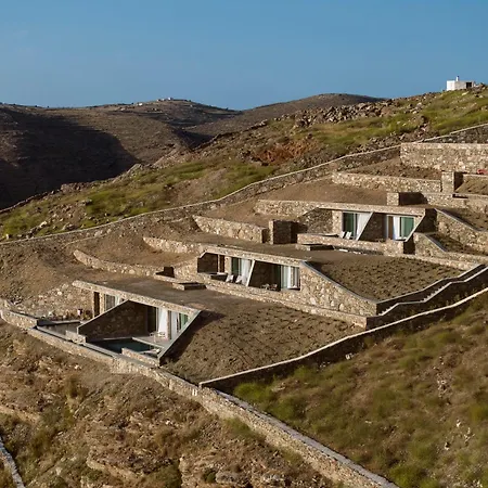 Orias Luxury Китнос